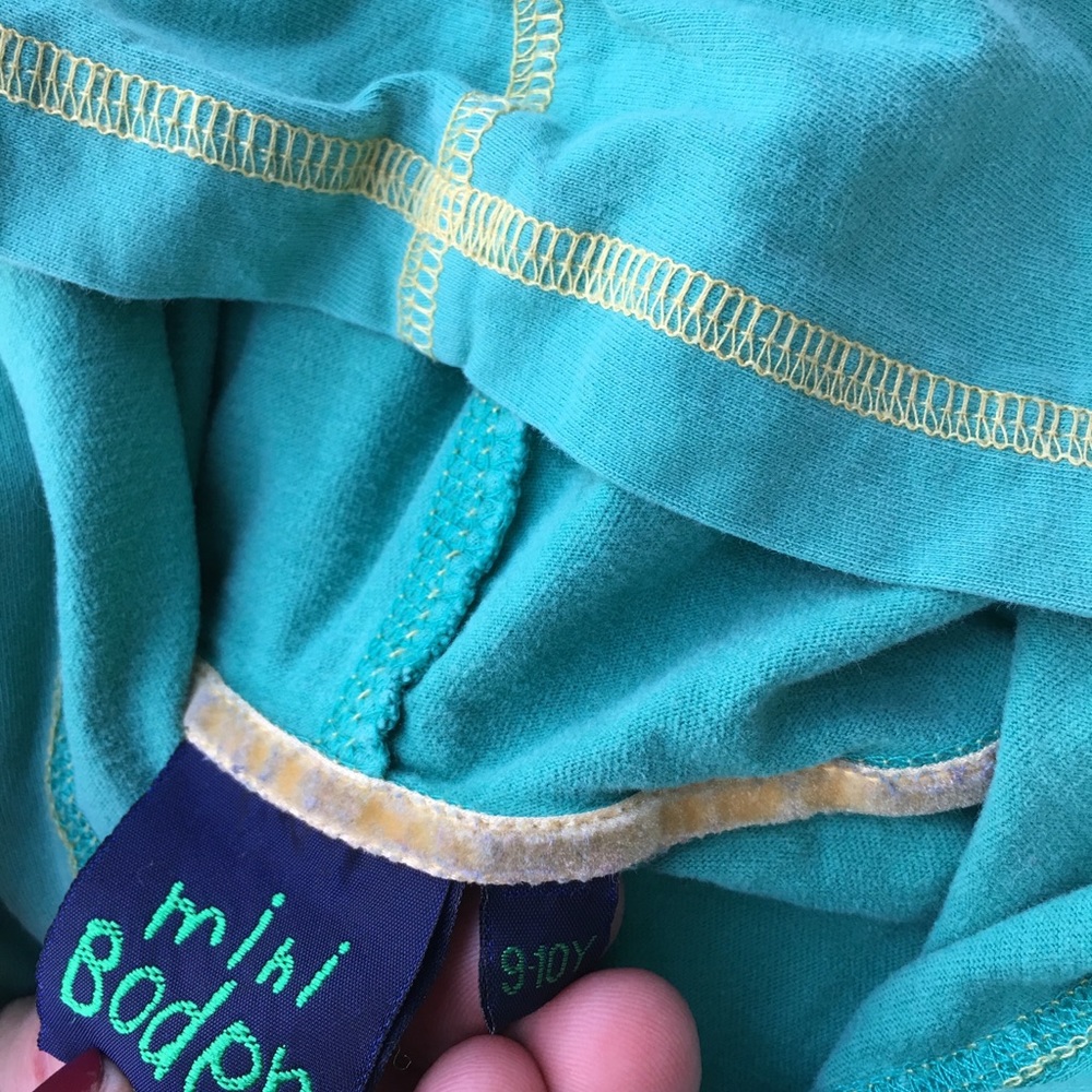 Mini Boden green girls hoodie 9-10, runs small - Picture 2 of 6